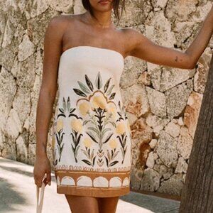 The A&F Scarlett Strapless Linen-Blend Skort Dress